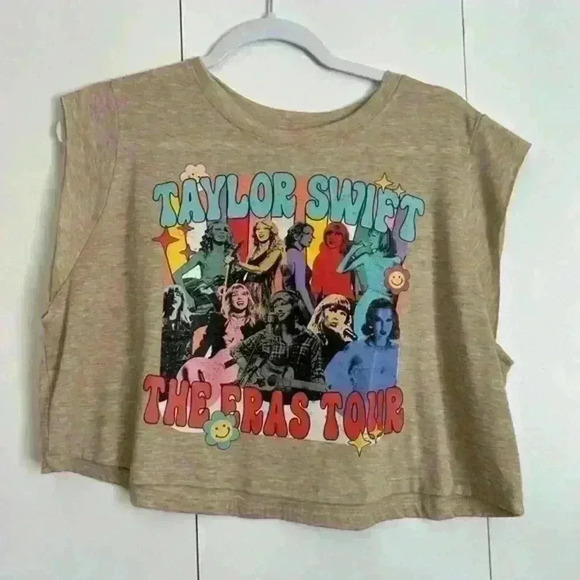Tops - Taylor Swift crop top tank top